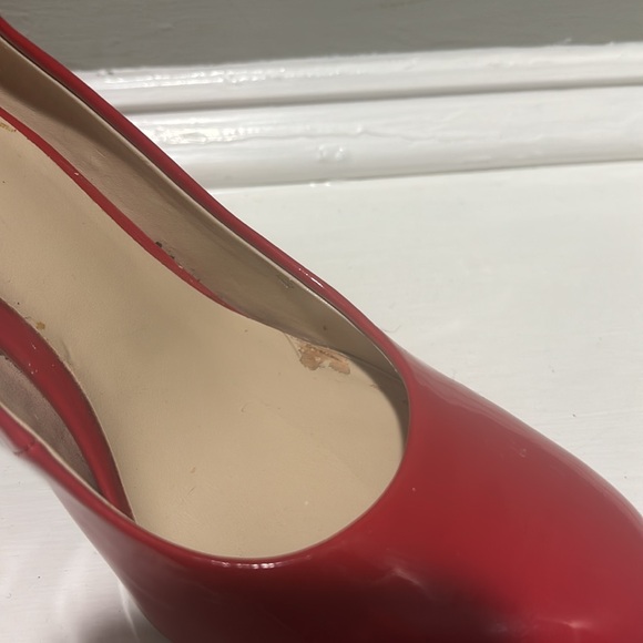 Nine West Red Roundtoe Patent Leather Pumps-size 8.5 - Picture 6 of 9